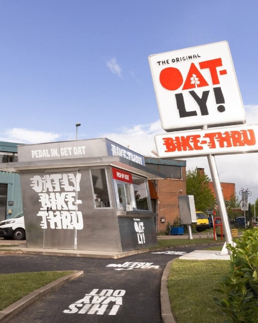 How Oatly's Bike Thru Reinvented Community Activation for Cyclists — media 5 of 6