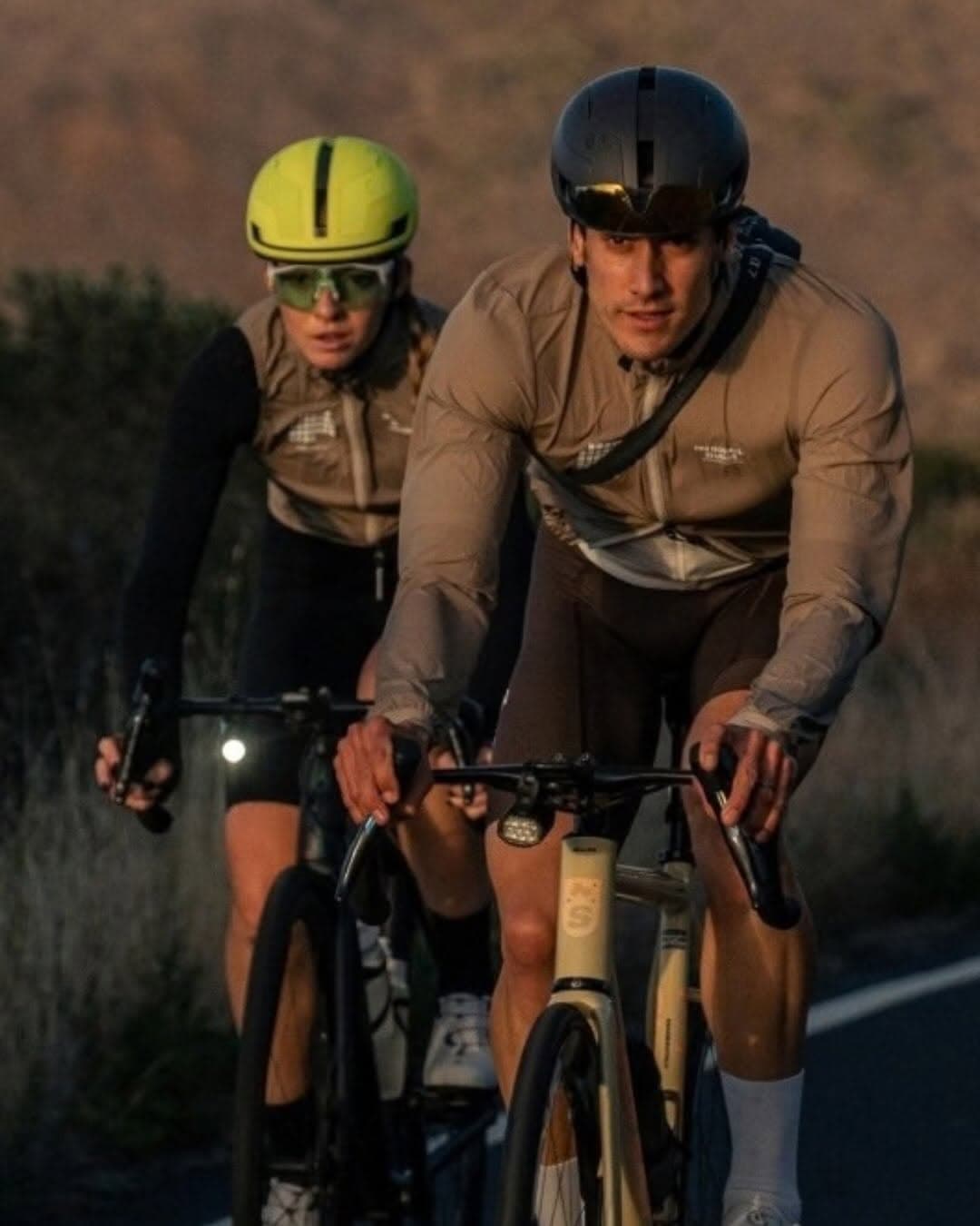 How a Sunset Ride Builds Community Around Cycling — media 2 of 5
